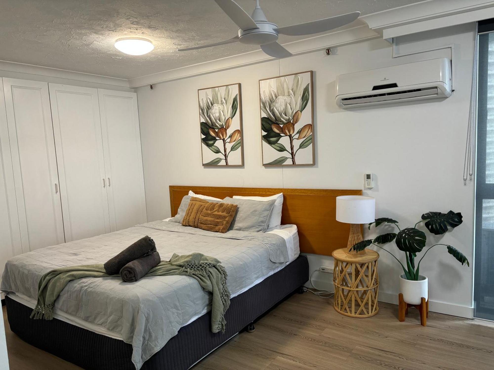 Unit 2 - Spectacular Sea Views In Surfers Paradise Gold Coast Exterior photo